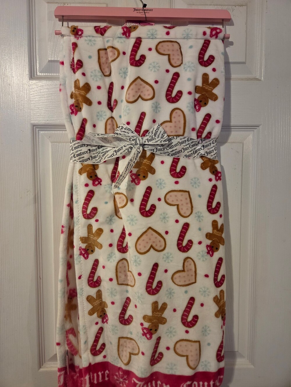 Juicy Couture NWT Plush Blanket - Gingerbread & Candy Cane